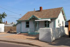 featured image of 1407 Danforth Ave