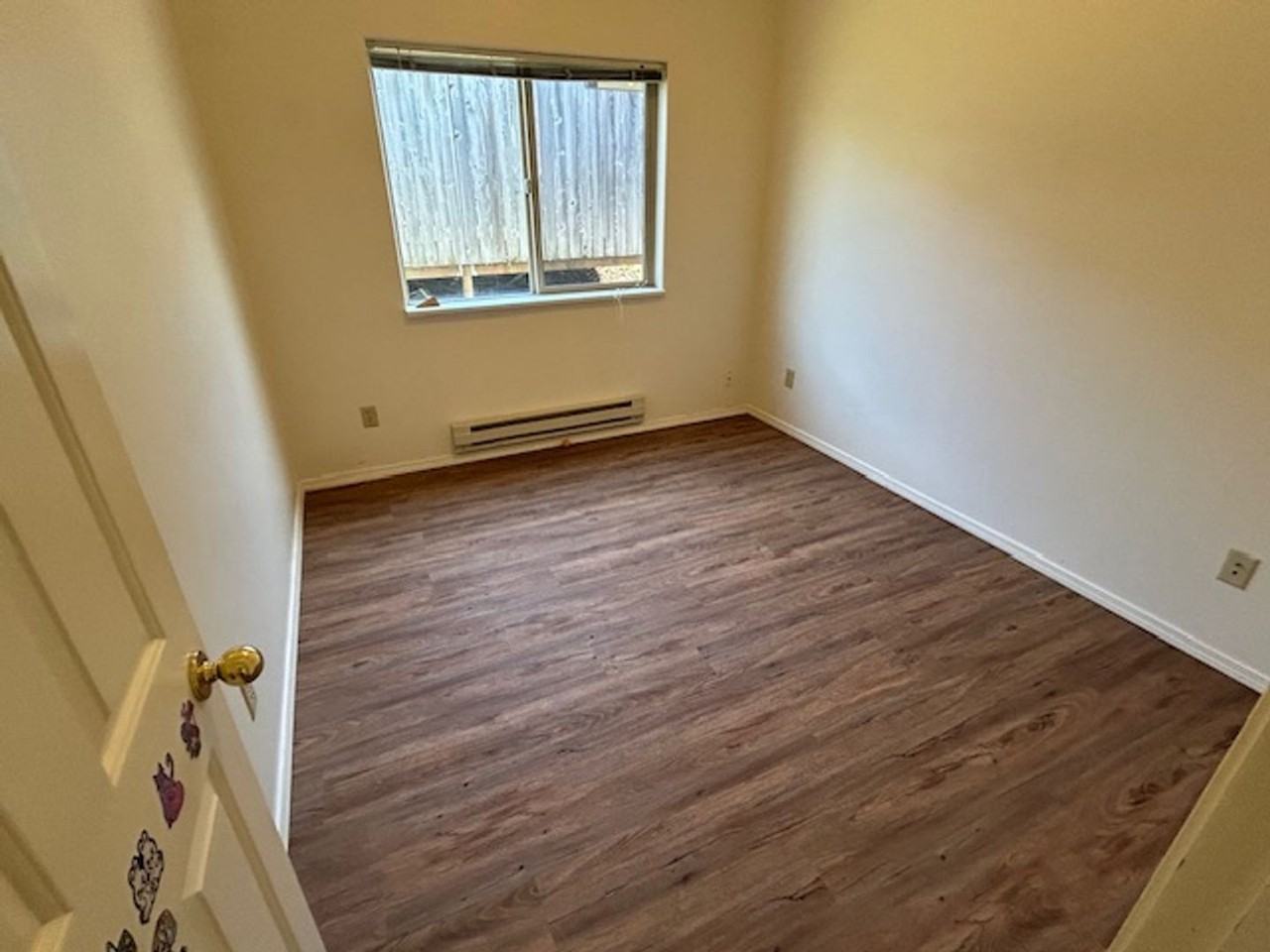 742 Benjamin Ave - Photo 3 of 8