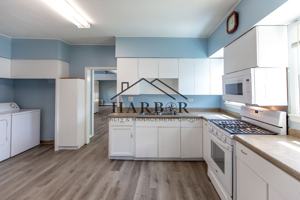 featured image of 725 7th Ave Se