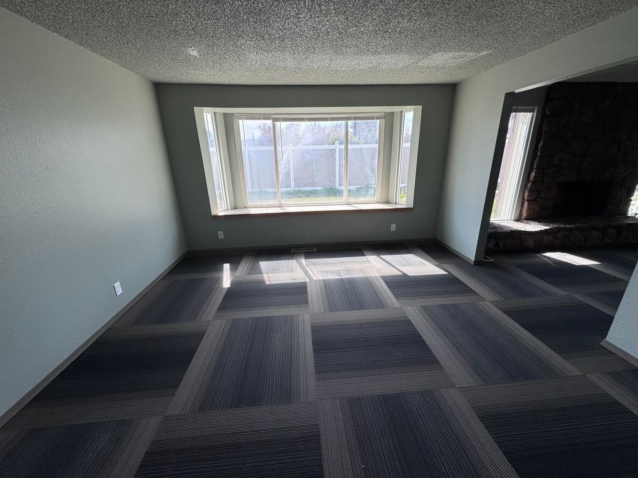 1518 S 24th Ave - Photo 2 of 15