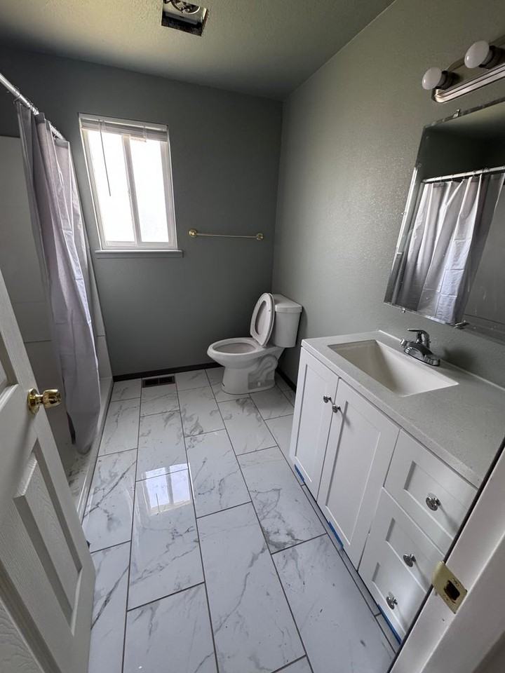 1518 S 24th Ave - Photo 5 of 15