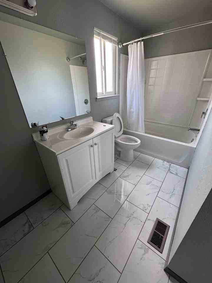 1518 S 24th Ave - Photo 6 of 15