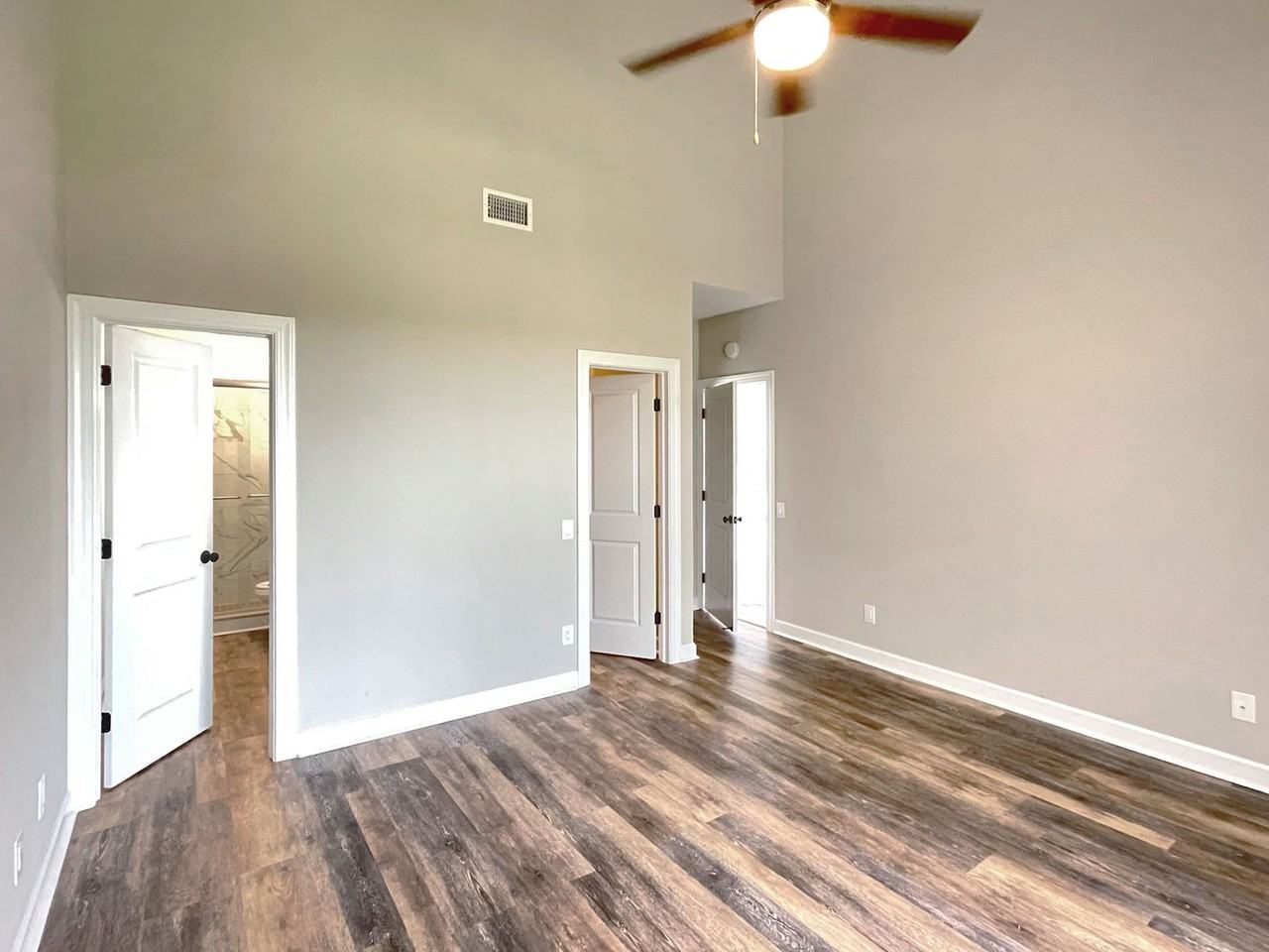 415 Laurel Cove Way - Photo 7 of 19