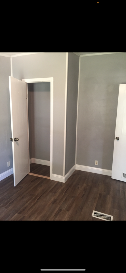 471 Richardson Rd - Photo 2 of 20