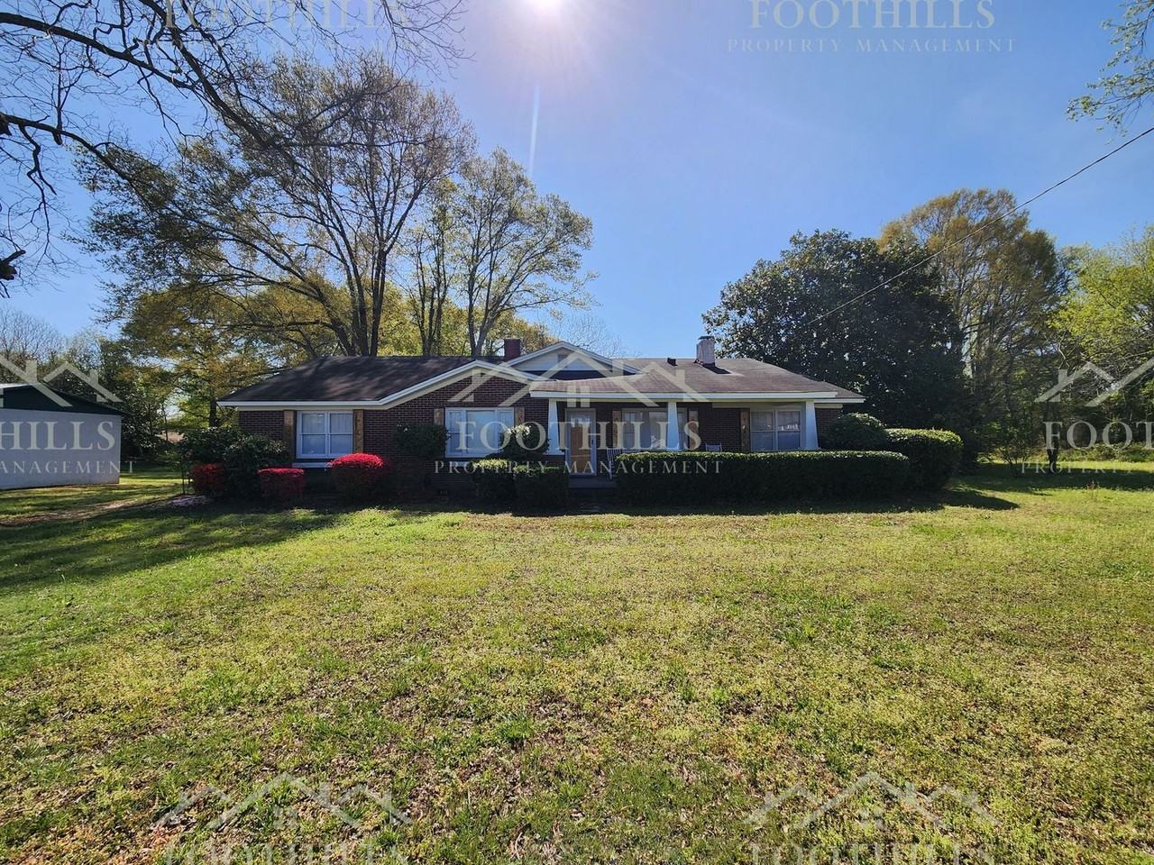 918 Anderson St - Photo 2 of 22