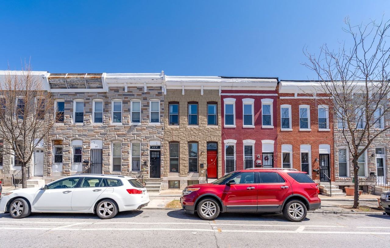 443 N Milton Ave - Photo 2 of 26