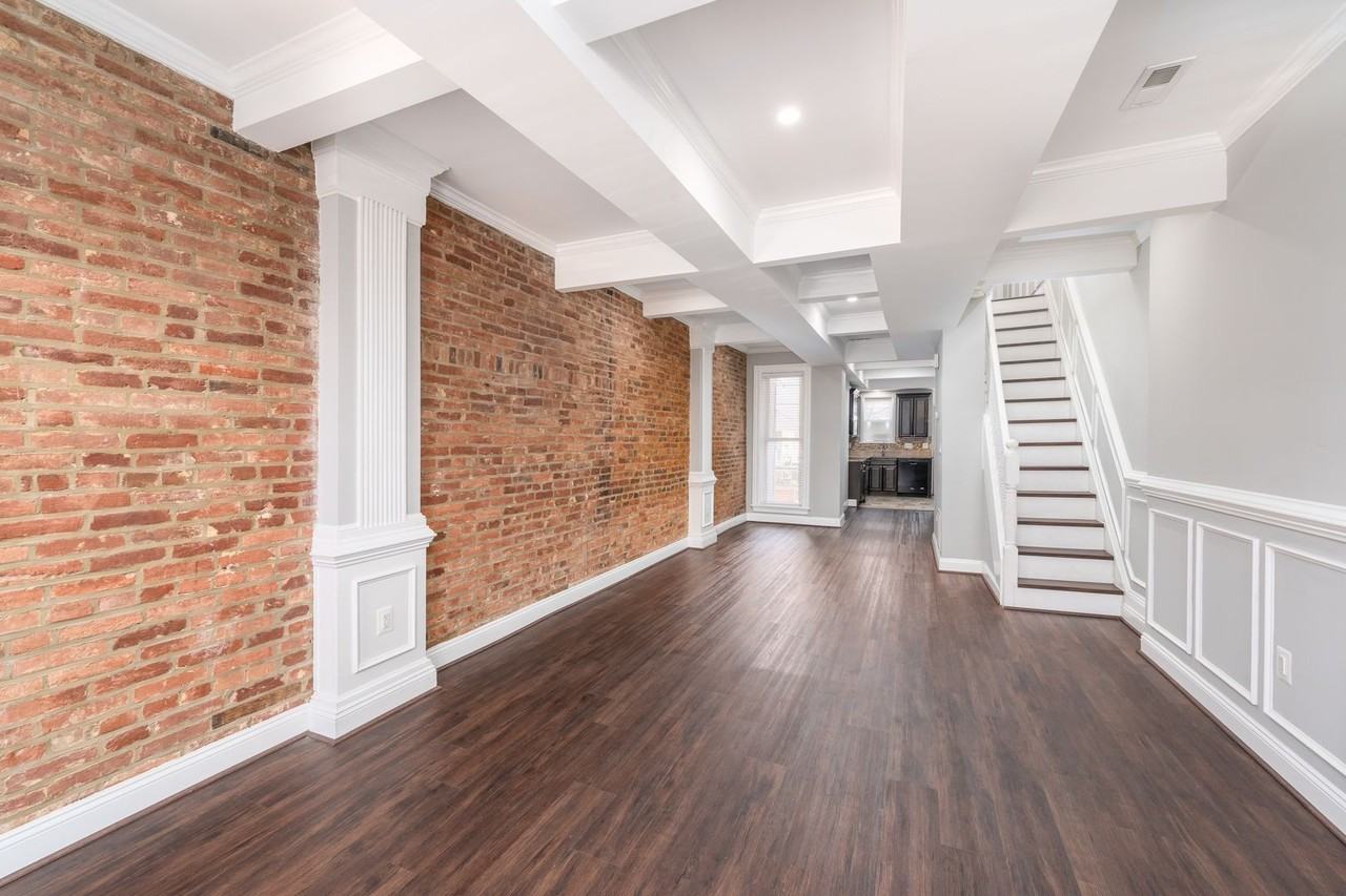 443 N Milton Ave - Photo 3 of 26