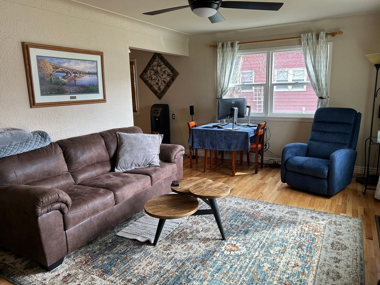 1309 Avenue E - Photo 2 of 14