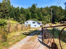 featured image of 193 Dana Ln