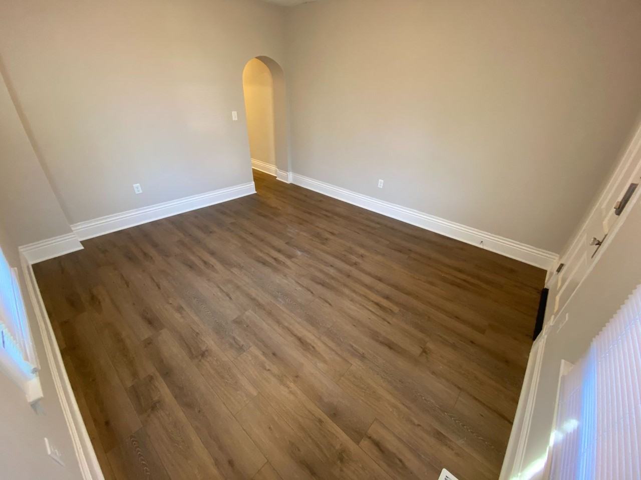 1815-1817 Meharry St - Photo 2 of 18