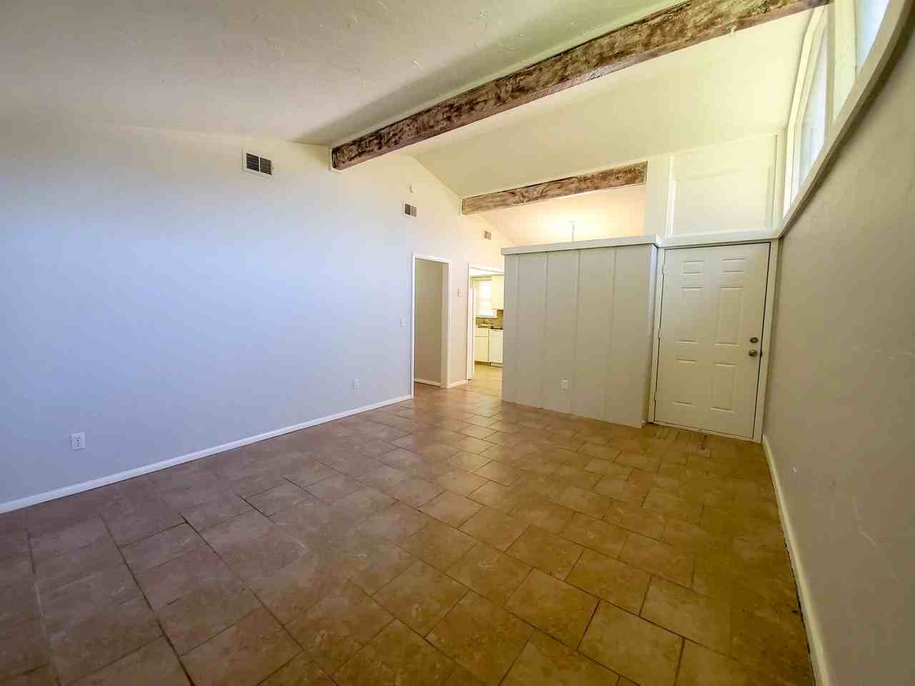32 Cheyenne Dr - Photo 4 of 37