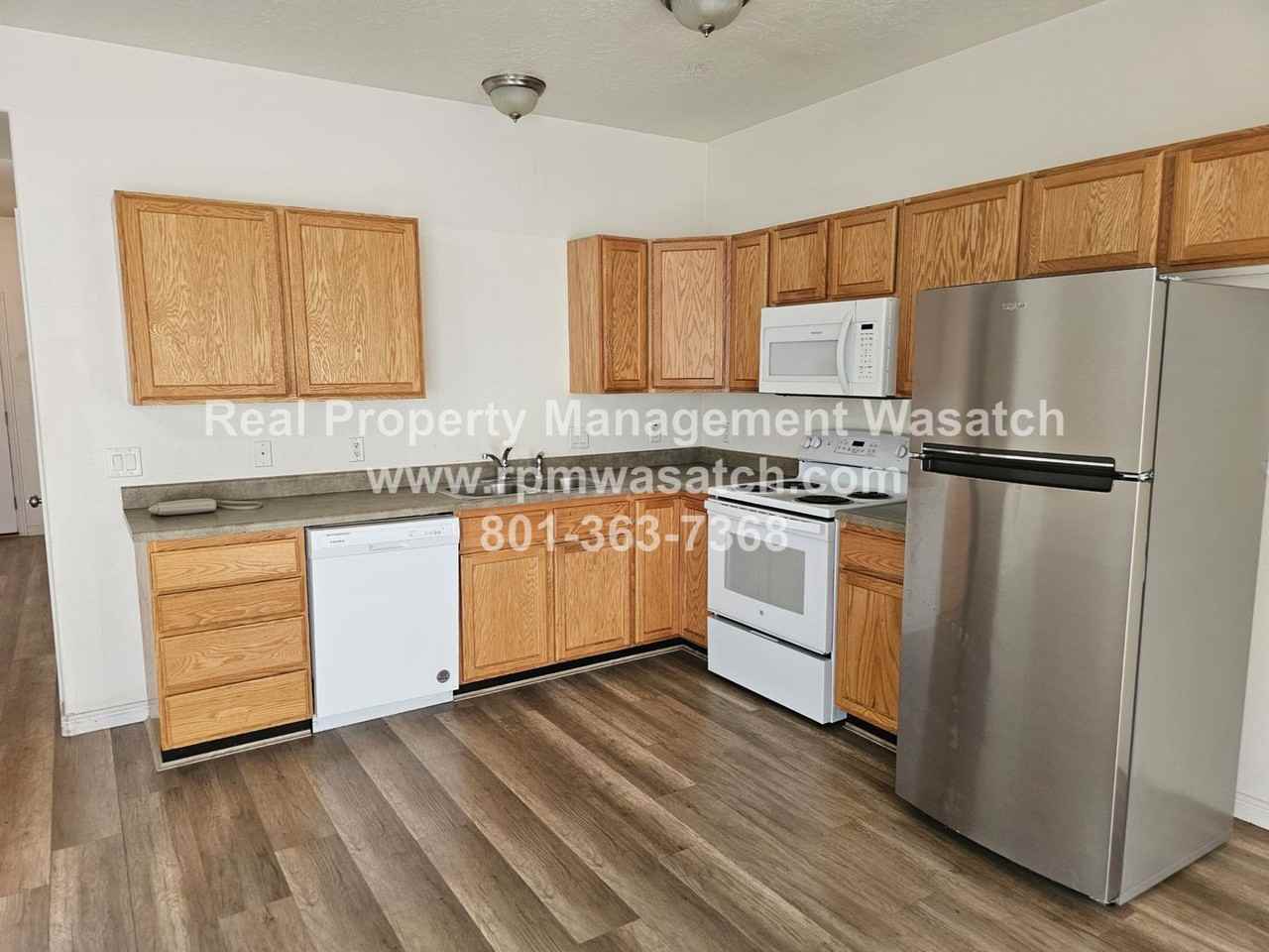 2401 S Big Village Ct - Photo 5 of 16