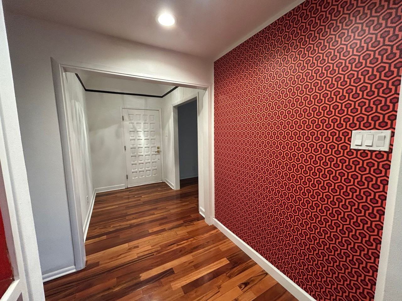 2915 N 42nd St - Photo 2 of 24