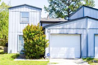 4105 Ne 17th Ter - Photo 1 of 1