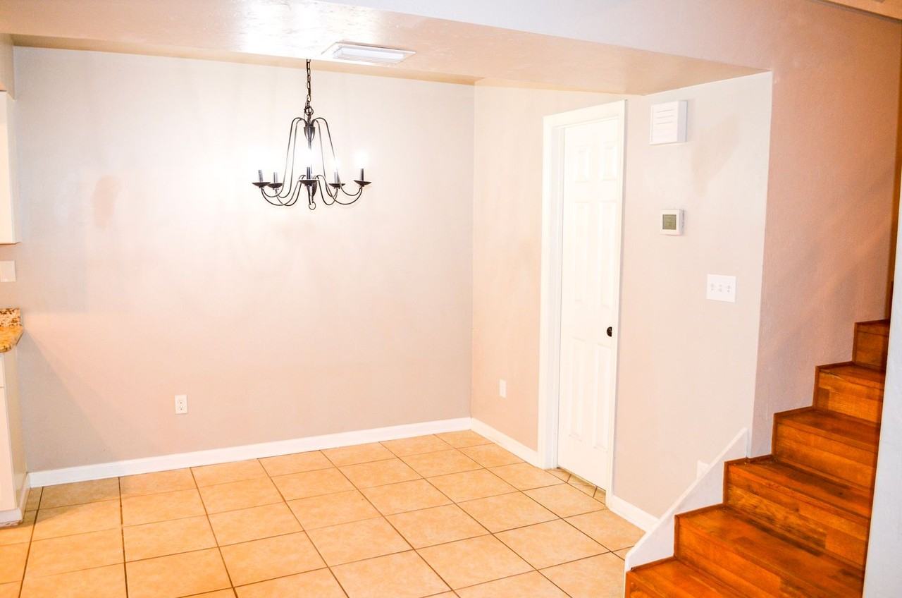 4105 Ne 17th Ter - Photo 4 of 19
