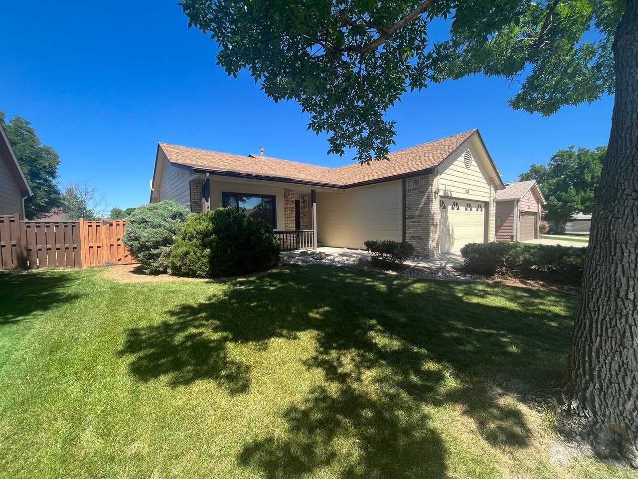 1218 Patterson Ct - Photo 2 of 25