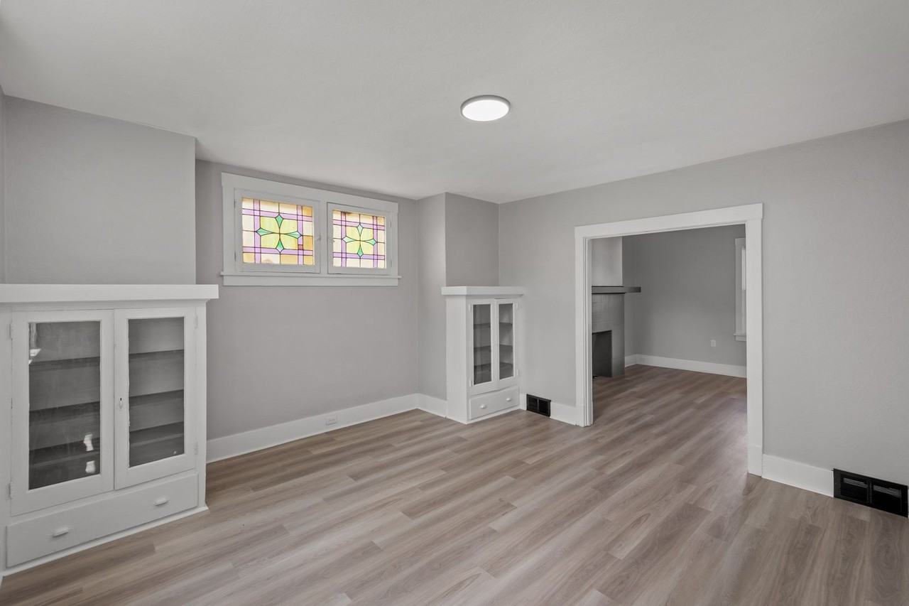 109 W Cherryhill St - Photo 5 of 22