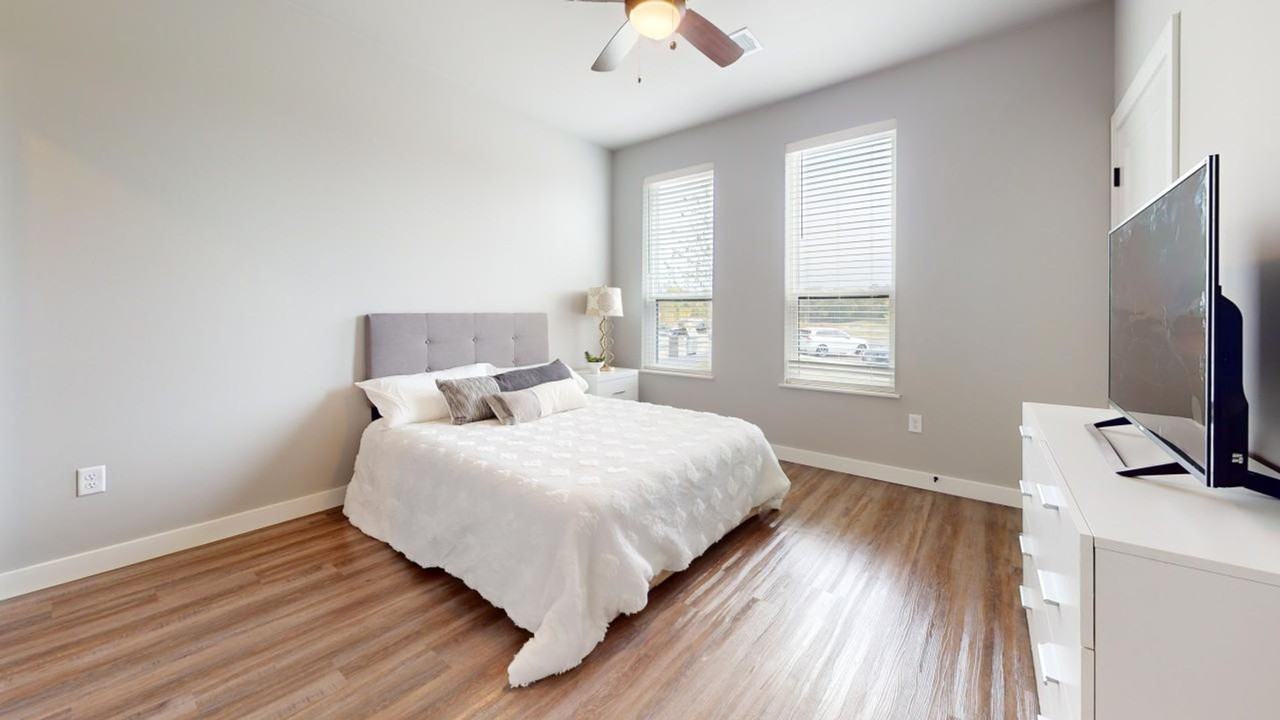 The Fifty One - Building B - Photo 6 of 35