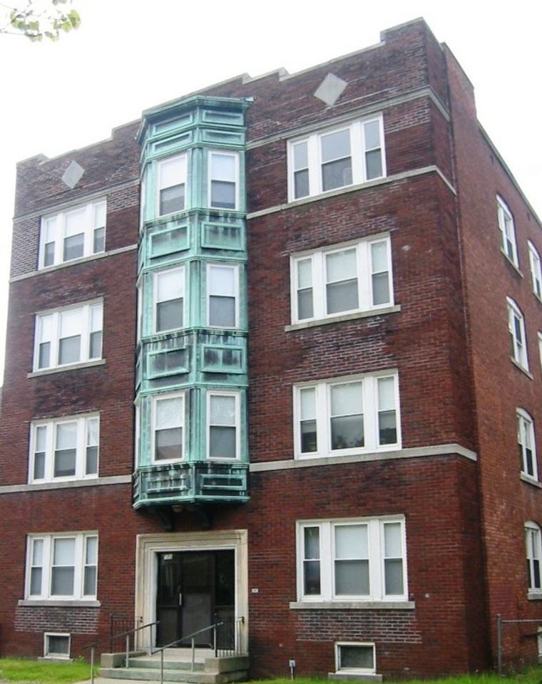 186 Belmont Ave - Photo 2 of 5