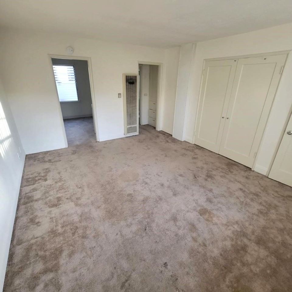 219: 1520 E 2nd St. - Photo 3 of 7