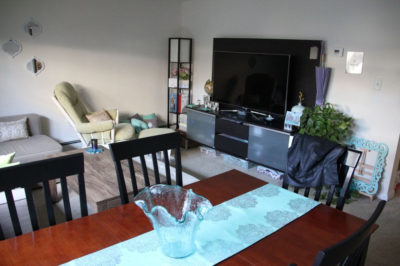 18 Westford Pl - Photo 5 of 10