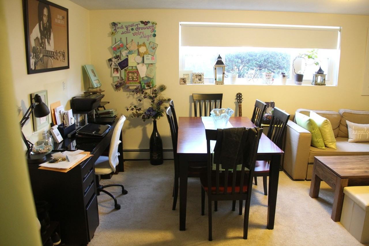 18 Westford Pl - Photo 7 of 10