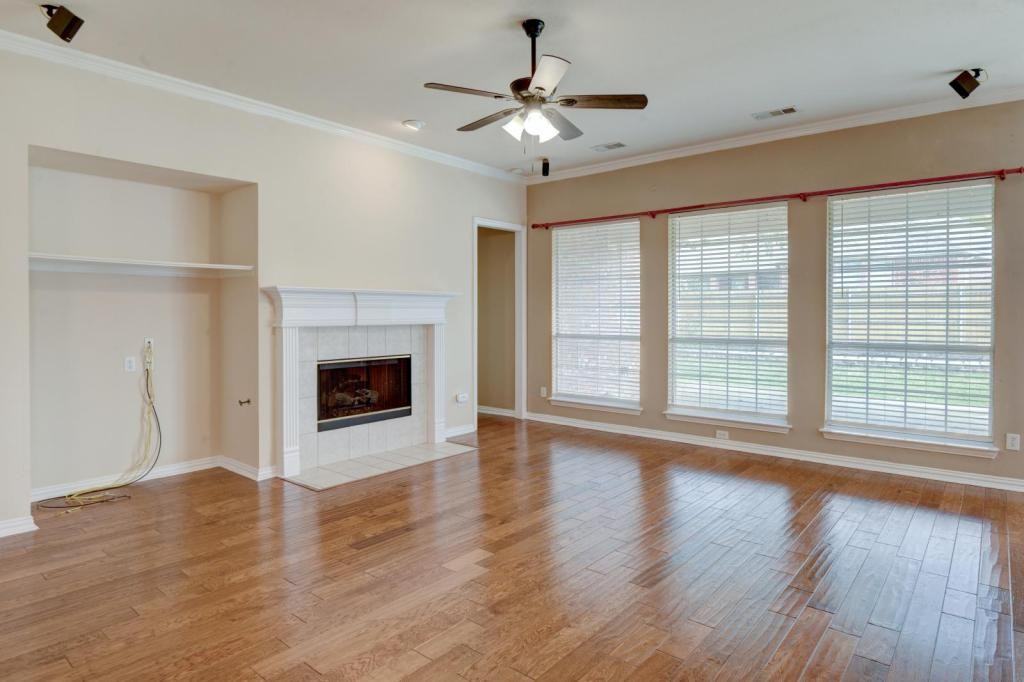 4604 Gladiola Ln - Photo 3 of 25