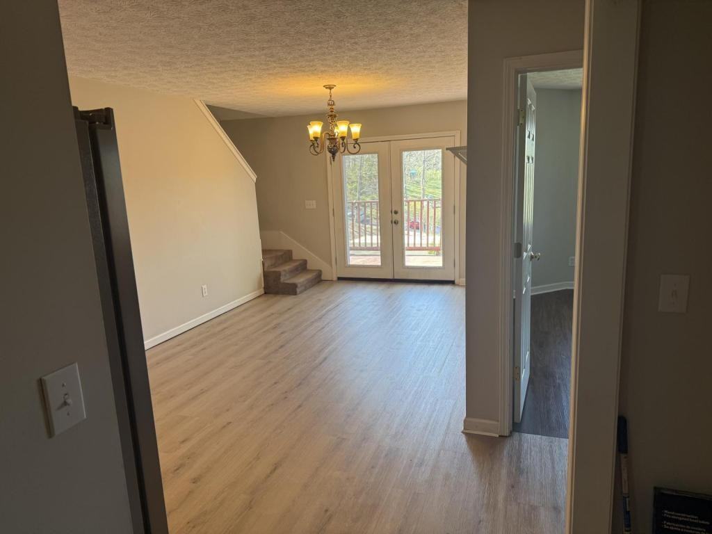 205 Correll Ln - Photo 7 of 31