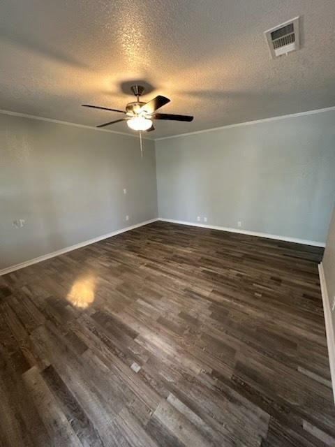 108 Veasey Dr - Photo 2 of 11