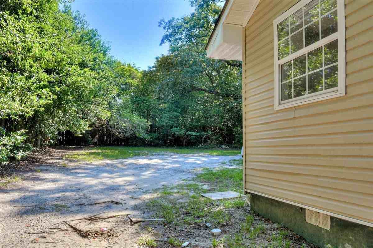 2124 Bayvale Rd #A - Photo 2 of 17