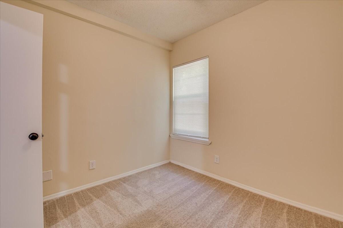 2124 Bayvale Rd #A - Photo 3 of 17