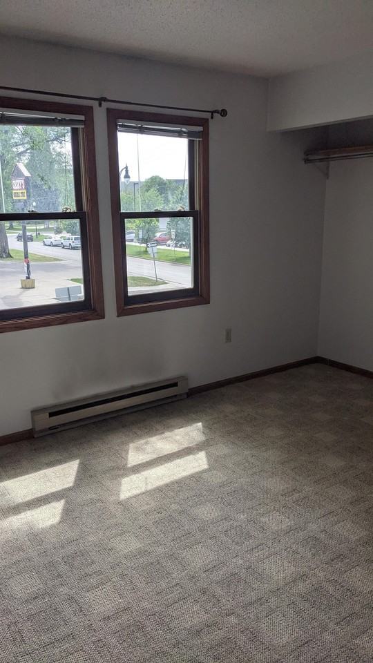 304 10th St N #1 - Photo 7 of 14