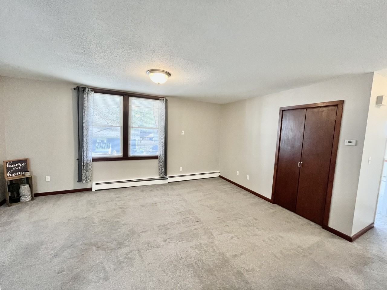 10 Harlow St #B - Photo 6 of 15