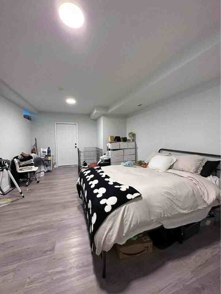 316 W Salaignac St #B - Photo 3 of 9