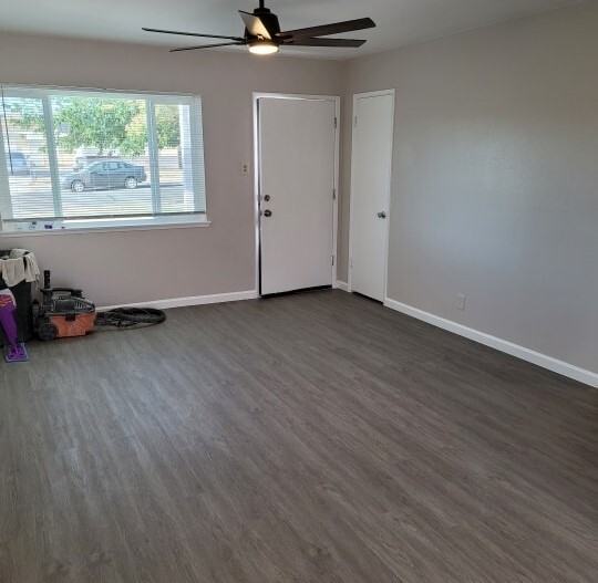 1729 Sunset St - Photo 2 of 15