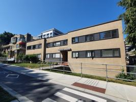 featured image of 955 West 10th Avenue