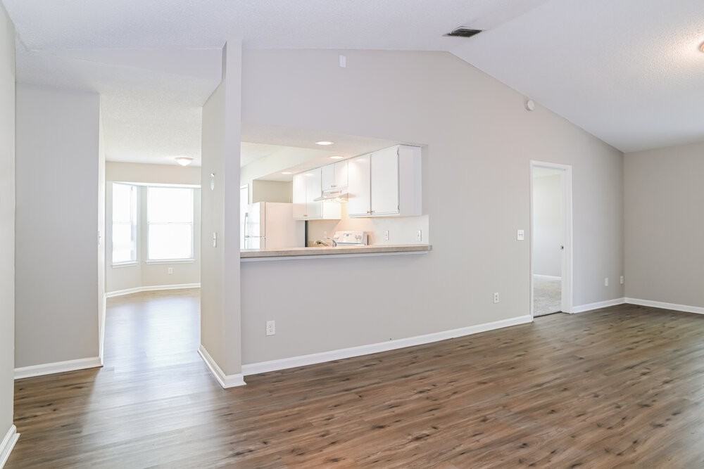 7811 Aquarius Cir S - Photo 5 of 16