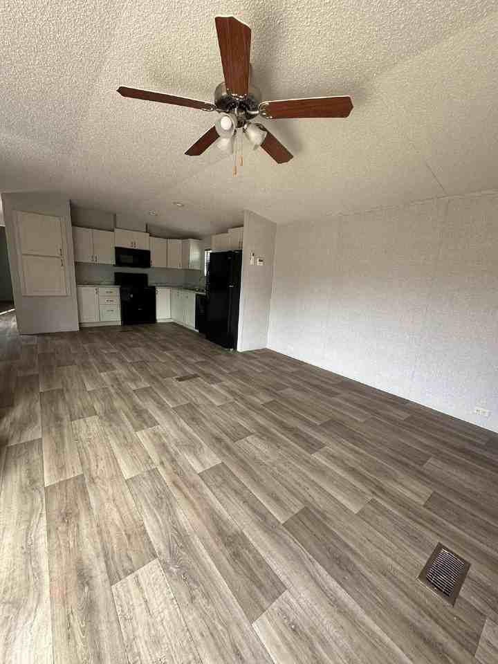 159 Sugar Maple Ln - Photo 3 of 16