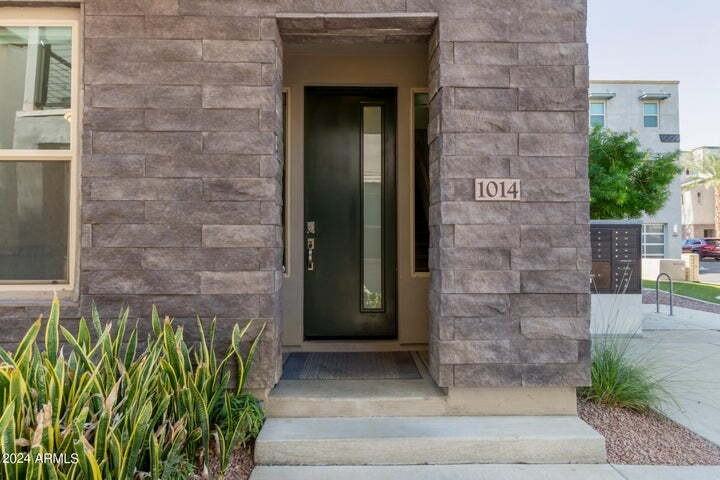 3510 N Miller Rd #1014 - Photo 3 of 35