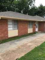 featured image of 310 E Lindsey St