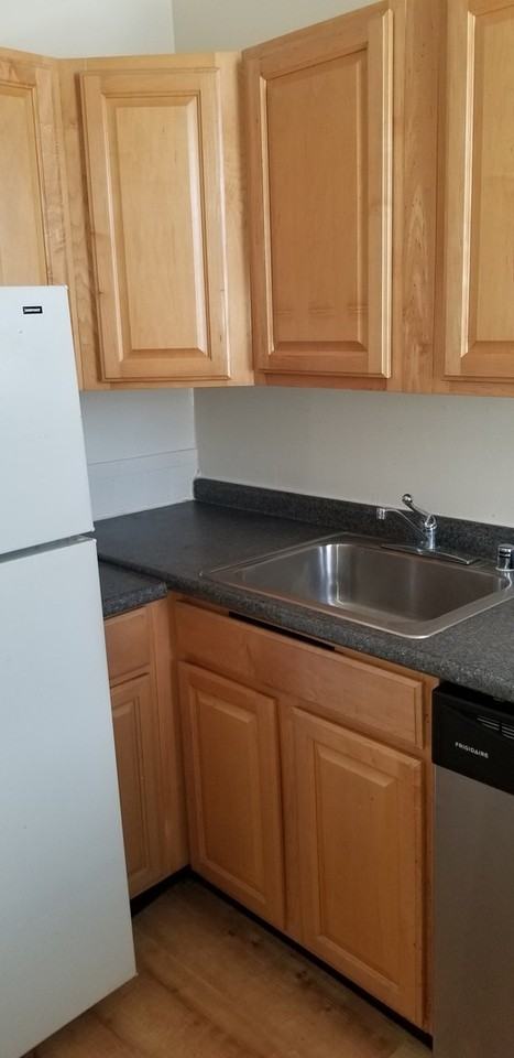 3222-3224 Wisconsin Avenue NW - Photo 4 of 24