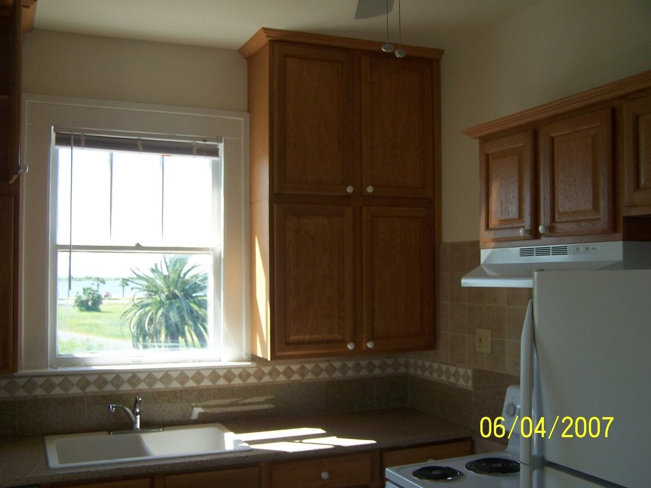 3806 Las Palmas St - Photo 3 of 14