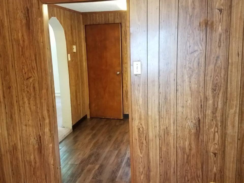 570 Harmony Ave - Photo 6 of 17