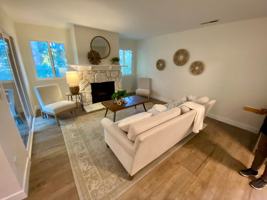 featured image of 124 Torrey Pine Ter