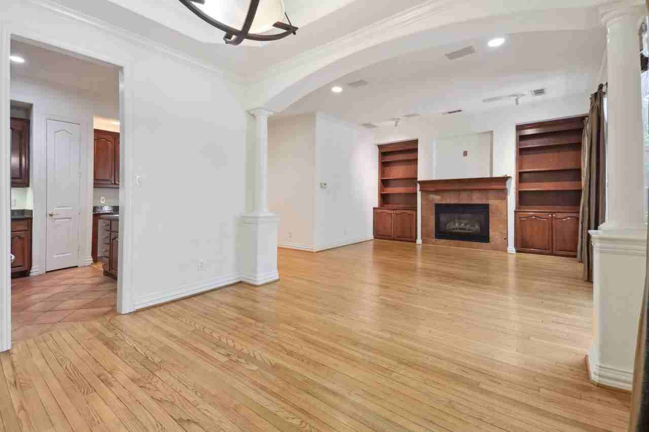 3324 Blackburn St - Photo 7 of 35