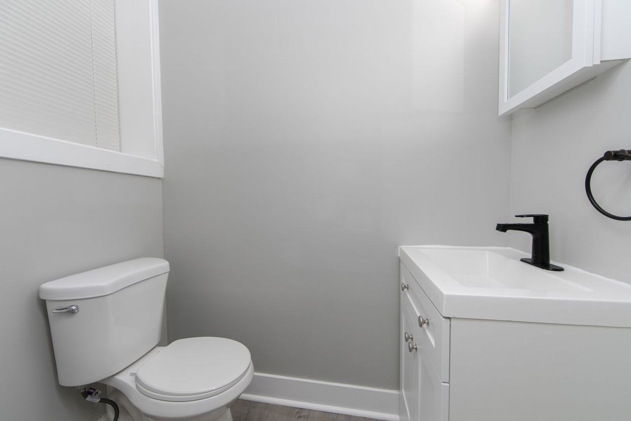 436 436 - 438 Broadway - #1 - Photo 5 of 11