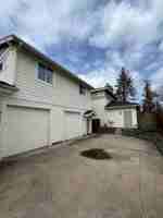 featured image of 512 Ne Emerson Ave #2