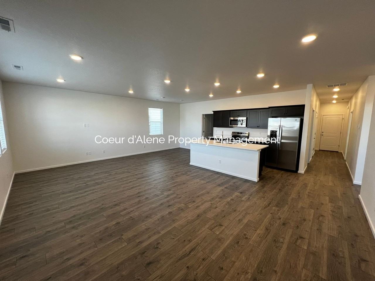5212 E Aquila Ave - Photo 2 of 18