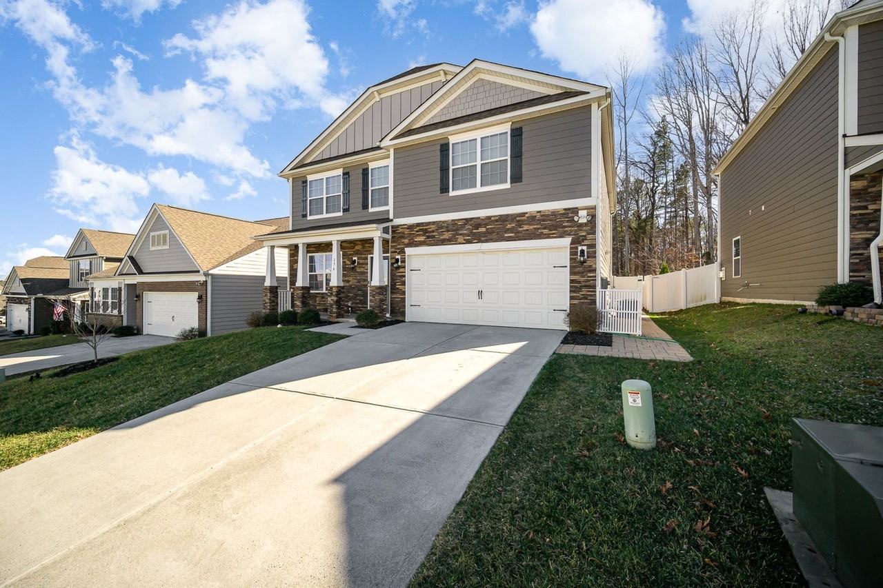 176 Cherry Birch St - Photo 4 of 36