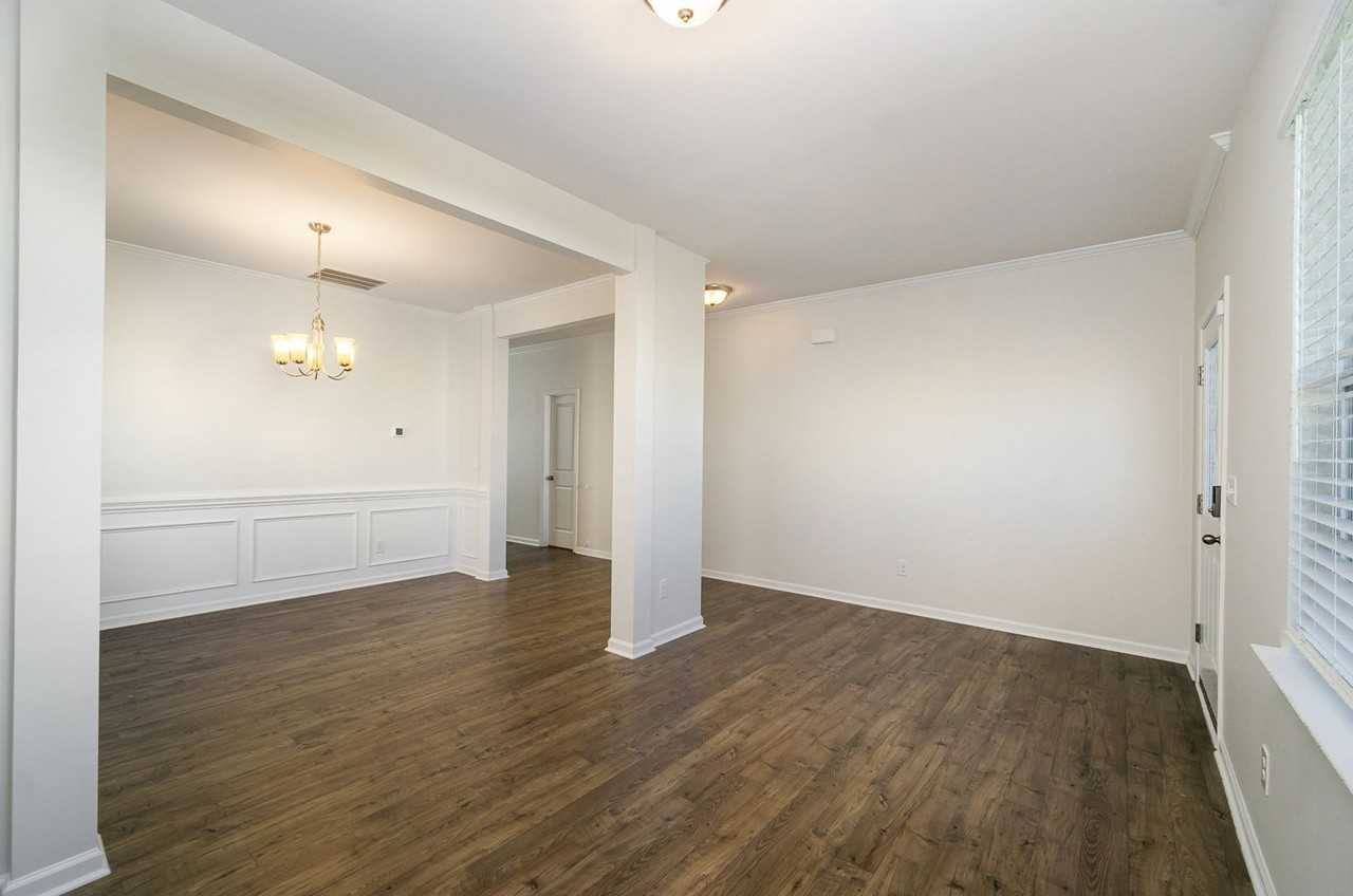 176 Cherry Birch St - Photo 7 of 36